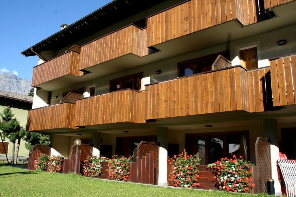 Residence Elga Valdisotto Exterior foto